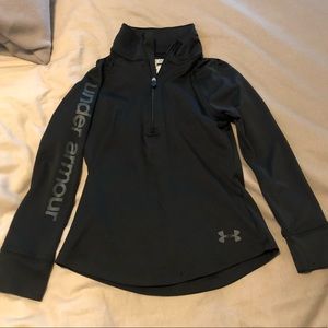 Girls Under Armour half zip long sleeve top